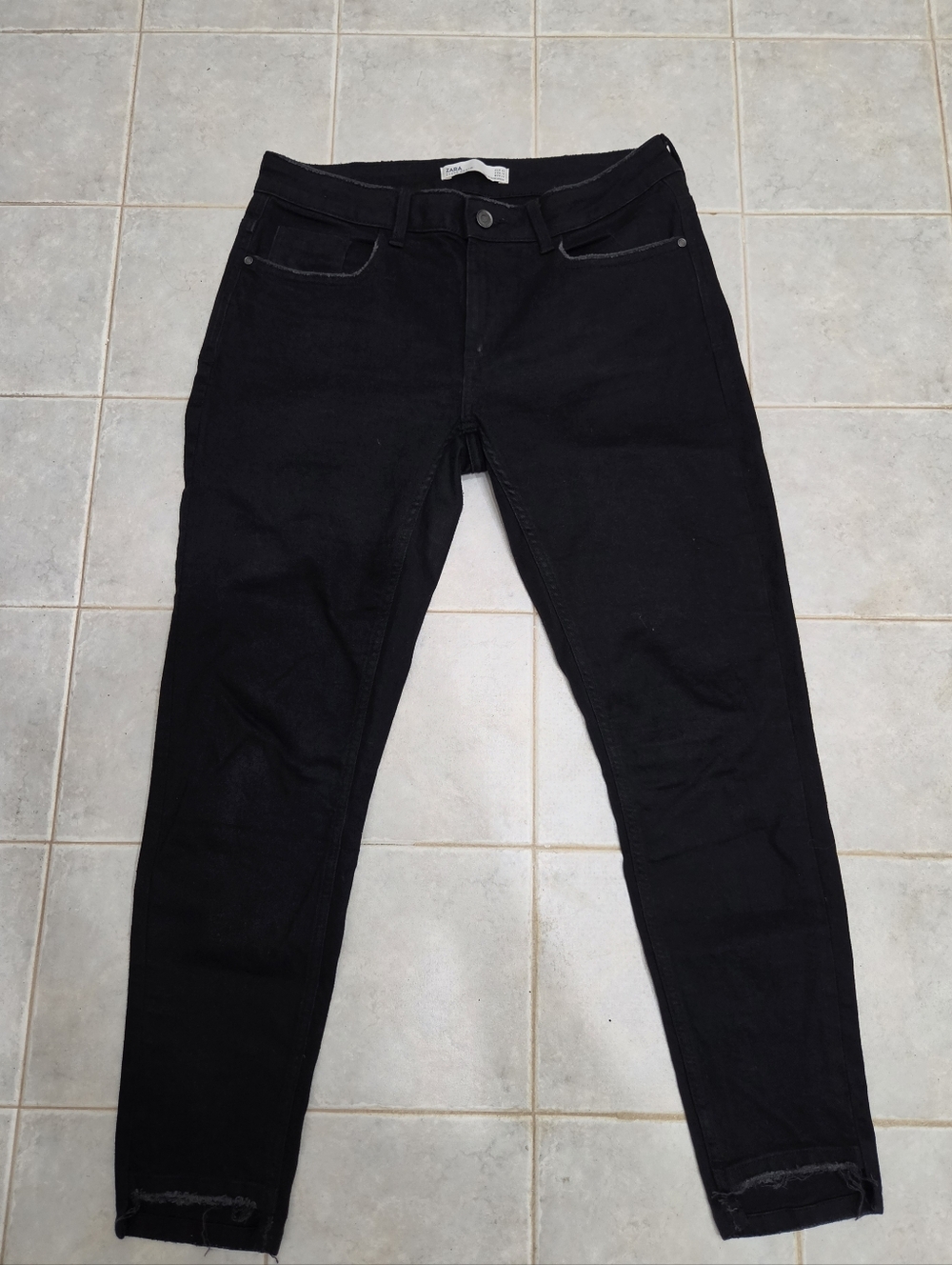 Zara Black Low Rise Skinny Jeans Womans Size 10